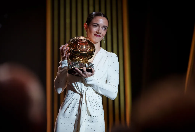 Čestitke Bombati! Ponovno zmaga na ženski Ballon d'Or